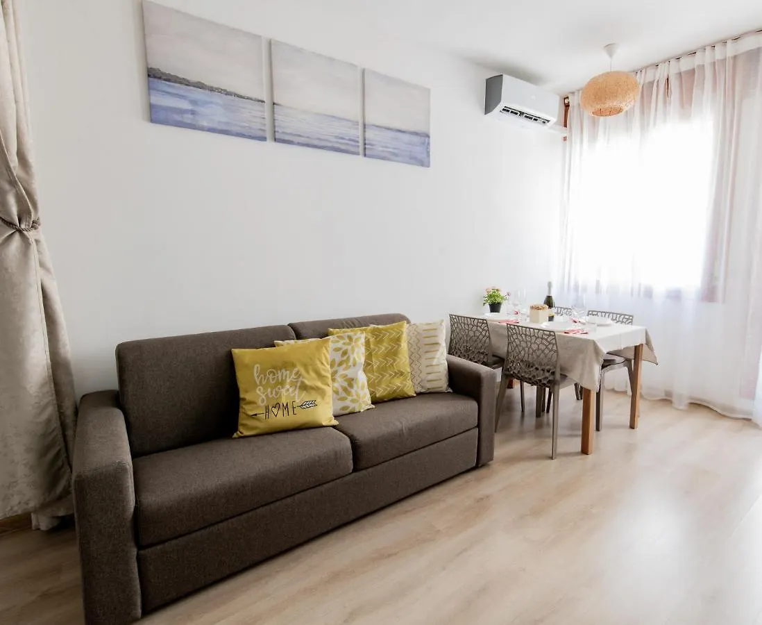 Appartamento Con Parcheggio Gratuito 15Min Da Venezia Mestre 0*,  Italy